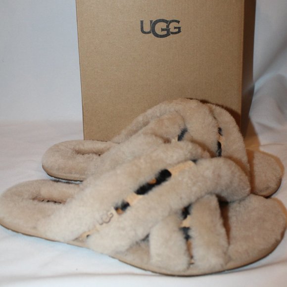 NIB UGG WOMEN'S SHEARLING SCUFFITA SPOTTY TAN SLIPPERS - Picture 2 of 7